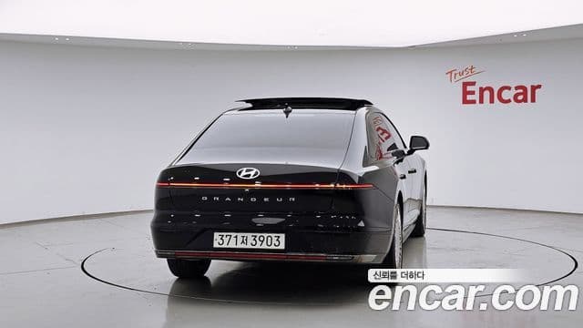Hyundai Grandeur 2023 — Фото 4/20