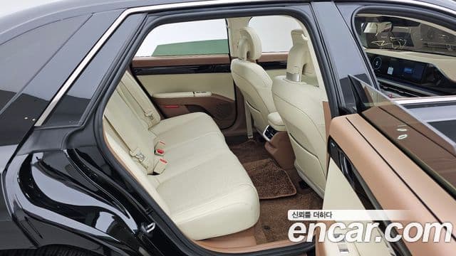 Hyundai Grandeur 2023 — Фото 12/20