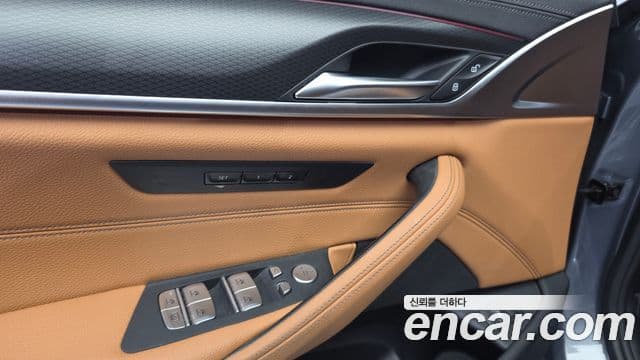 BMW 5 Series 2022 — Фото 13/20