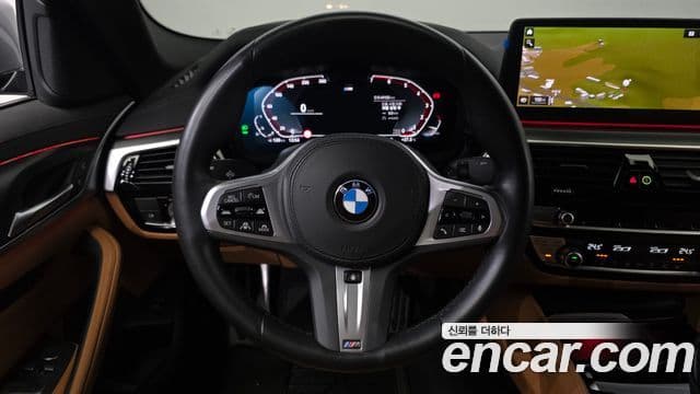 BMW 5 Series 2022 — Фото 14/20