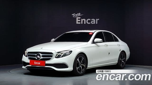 Mercedes-Benz E-Class 2020 — Şəkil 1/20