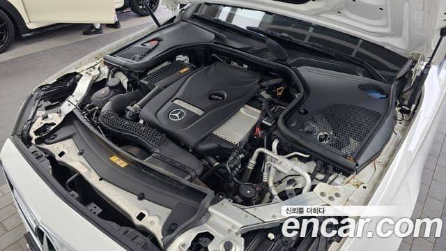 Mercedes-Benz E-Class 2020 — Şəkil 6/20