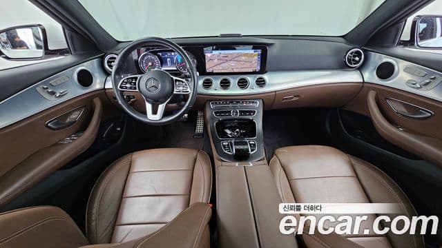Mercedes-Benz E-Class 2020 — Şəkil 7/20