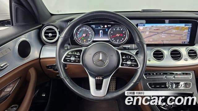 Mercedes-Benz E-Class 2020 — Şəkil 13/20
