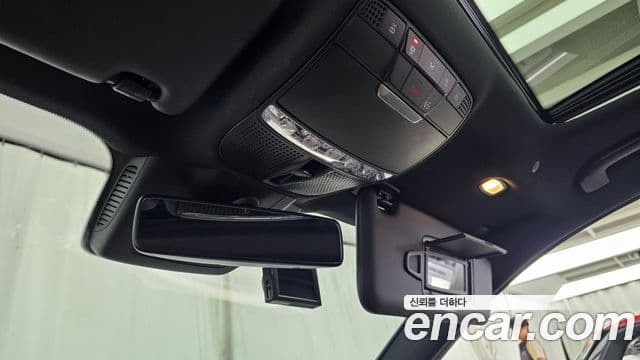Mercedes-Benz E-Class 2020 — Şəkil 17/20