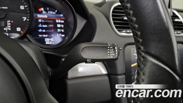 Porsche 718 Boxster 2019 — Photo 24/36