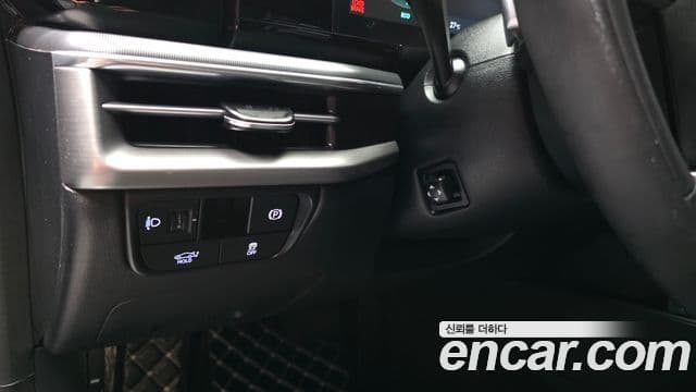 Hyundai Grandeur 2022 — Фото 17/20