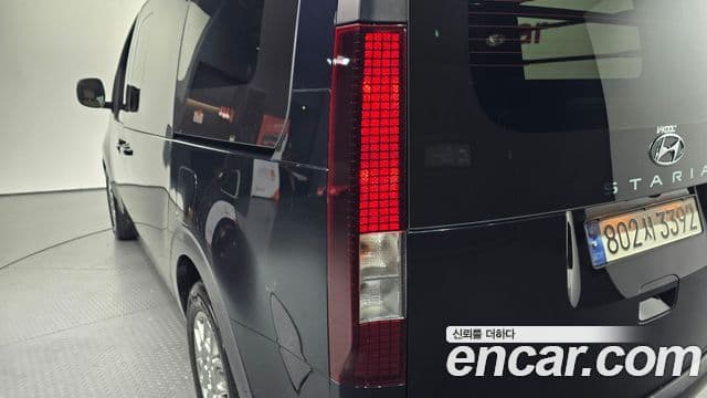 Hyundai Staria 2024 — Photo 26/32