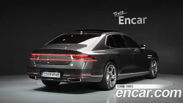 Genesis G90 2023 — Şəkil 2/20