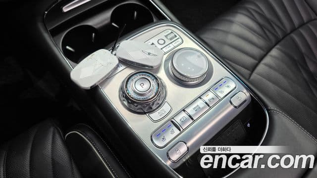 Genesis G90 2023 — Şəkil 9/20