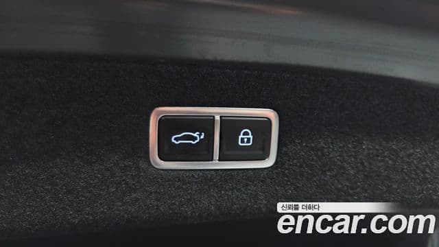 Genesis G90 2023 — Şəkil 19/20