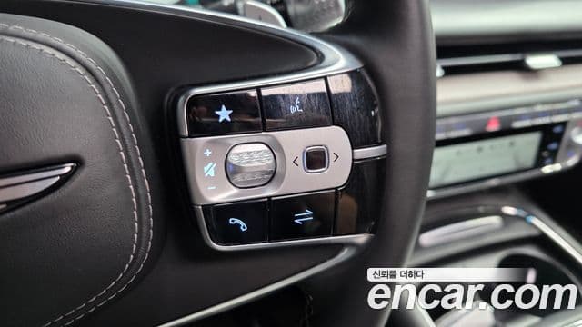Genesis G90 2023 — Photo 26/33