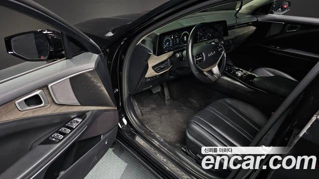 Kia K8 2021 — Şəkil 10/20