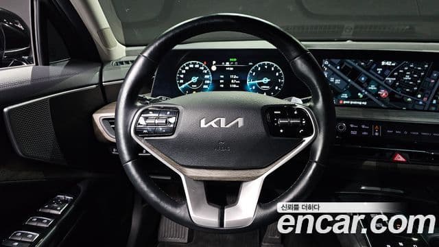 Kia K8 2021 — Şəkil 13/20