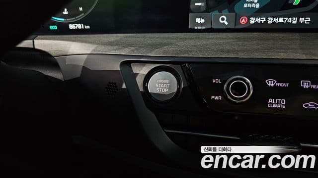 Kia K8 2021 — Şəkil 18/20