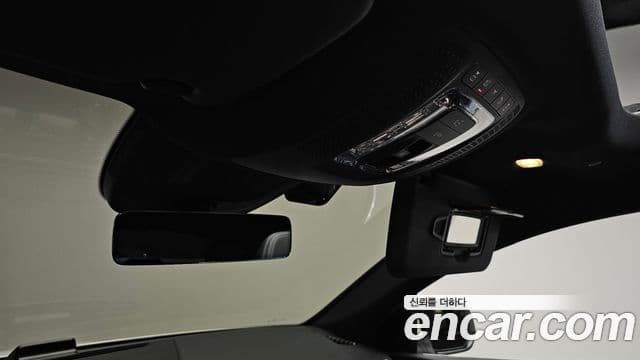 Mercedes-Benz GLE-Class 2025 — Photo 35/36