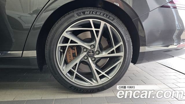 Genesis G90 2025 — Photo 13/43
