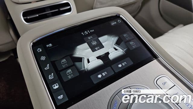 Genesis G90 2025 — Photo 21/43