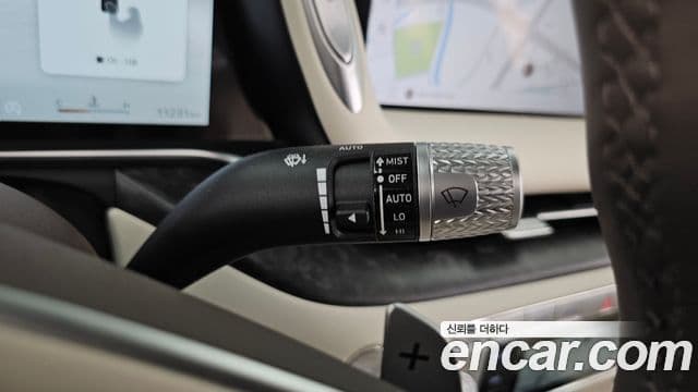Genesis G90 2025 — Photo 7/43