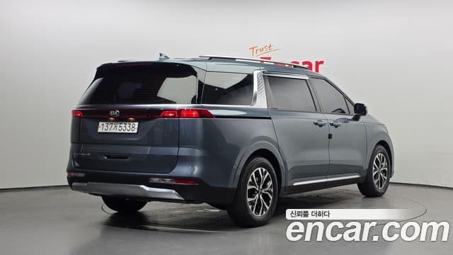 Kia Carnival 2021 — Şəkil 2/20