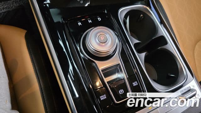 Kia Carnival 2021 — Şəkil 9/20