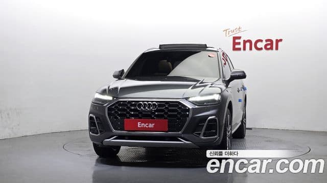 Audi Q5 2022 — ფოტო 3/20