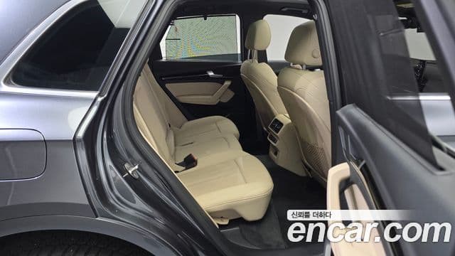 Audi Q5 2022 — ფოტო 11/20