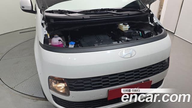 Hyundai Staria 2026 — ფოტო 5/20