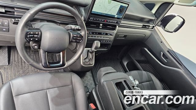 Hyundai Staria 2026 — ფოტო 6/20
