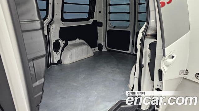 Hyundai Staria 2026 — ფოტო 10/20