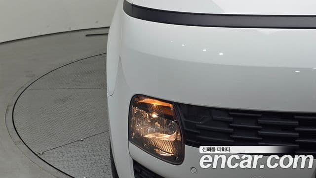 Hyundai Staria 2026 — Photo 19/30