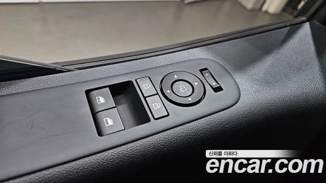 Hyundai Staria 2026 — Photo 13/30