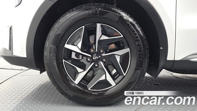 Kia Sorento 2024 — ფოტო 5/20