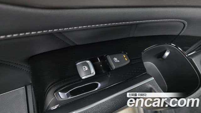 Kia Sorento 2022 — Фото 18/20