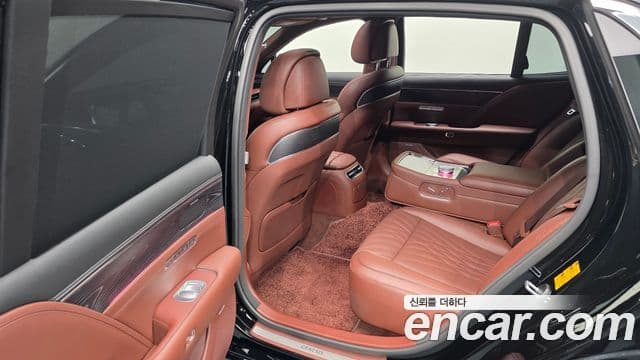 Genesis G90 2022 — ფოტო 12/20