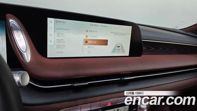 Genesis G90 2022 — ფოტო 19/20