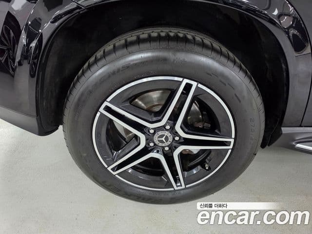 Mercedes-Benz GLE-Class 2021 — фото 4 из 17