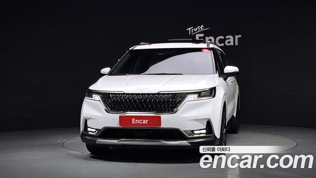 Kia Carnival 2022 — Фото 3/20