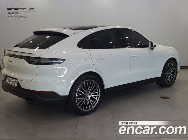 Porsche Cayenne 2023 — ფოტო 1/20