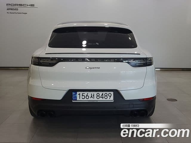 Porsche Cayenne 2023 — ფოტო 3/20