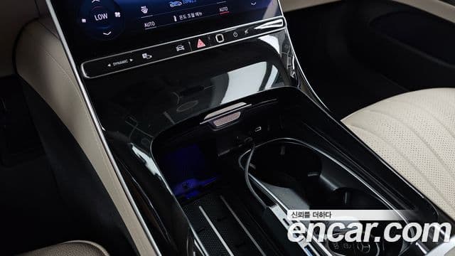 Mercedes-Benz S-Class 2022 — Photo 16/33