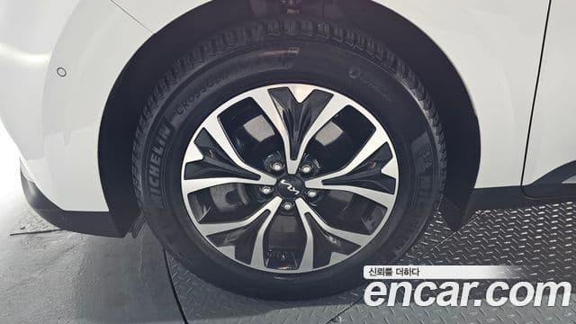 Kia Carnival 2023 — Şəkil 5/20