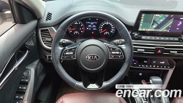 Kia Seltos 2020 — Photo 6/20