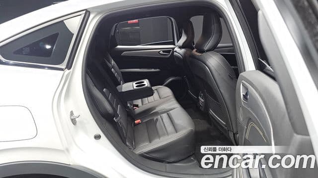 Renault Samsung Arkana 2024 — ფოტო 22/30