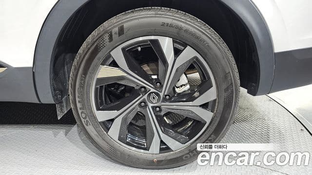 Renault Samsung Arkana 2024 — ფოტო 23/30