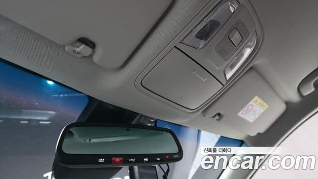 Kia Niro 2021 — Şəkil 19/20