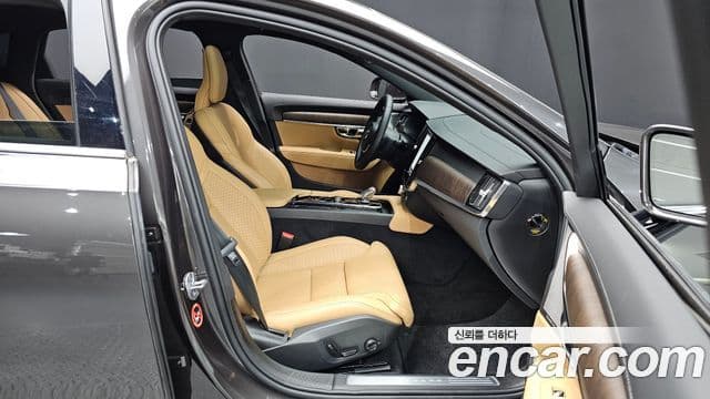 Volvo S90 2024 — Photo 5/35