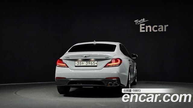 Genesis G70 2019 — ფოტო 27/34