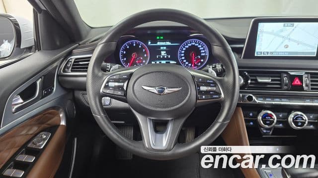 Genesis G70 2019 — ფოტო 21/34