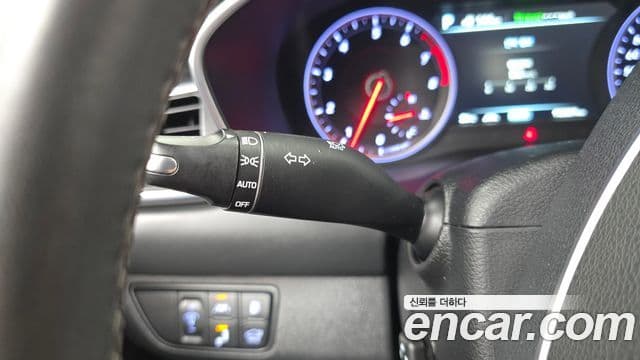 Genesis G70 2019 — ფოტო 3/34
